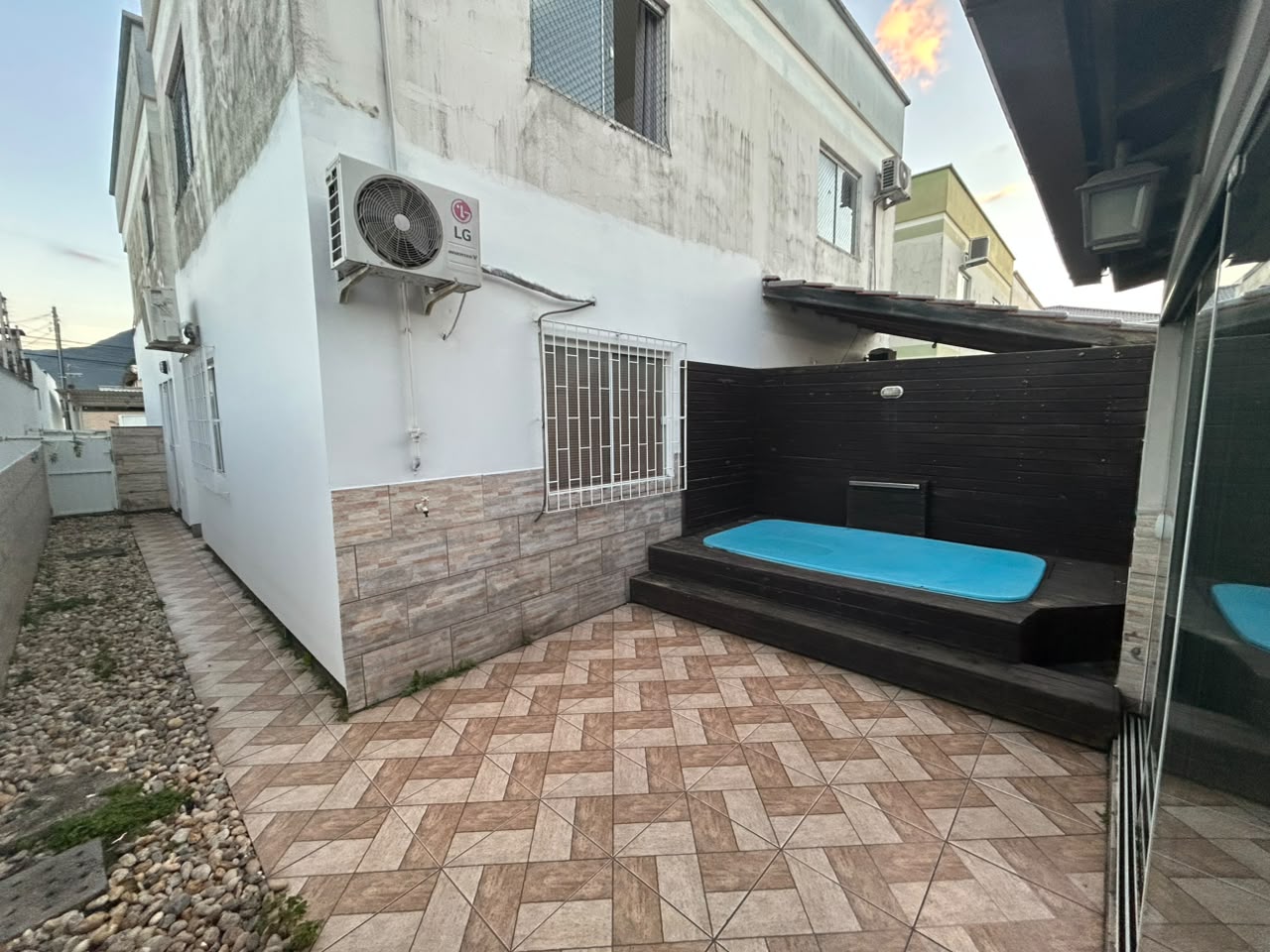 Apartamento Barra do Aririu  13