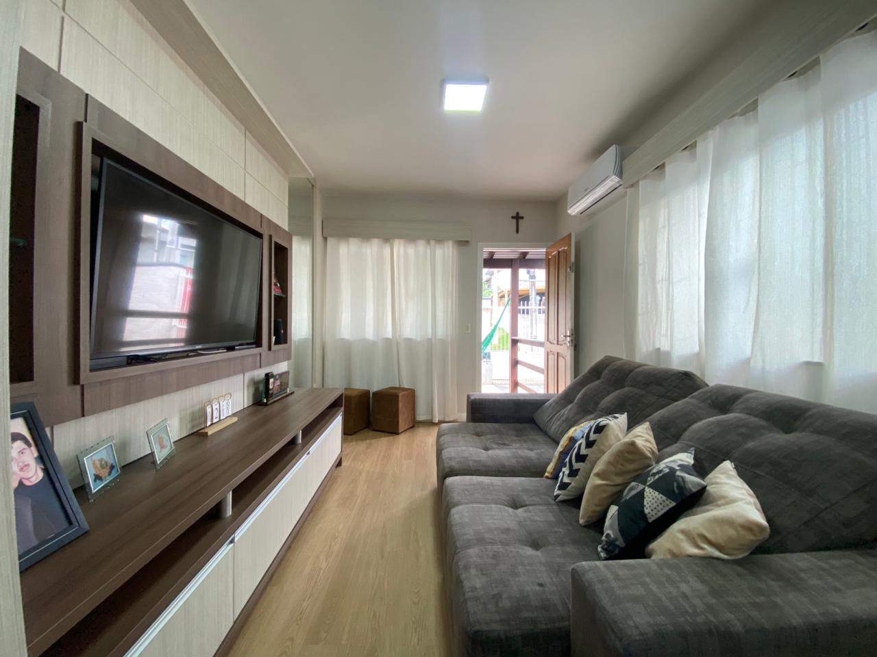 Casa Geminada  Bela Vista