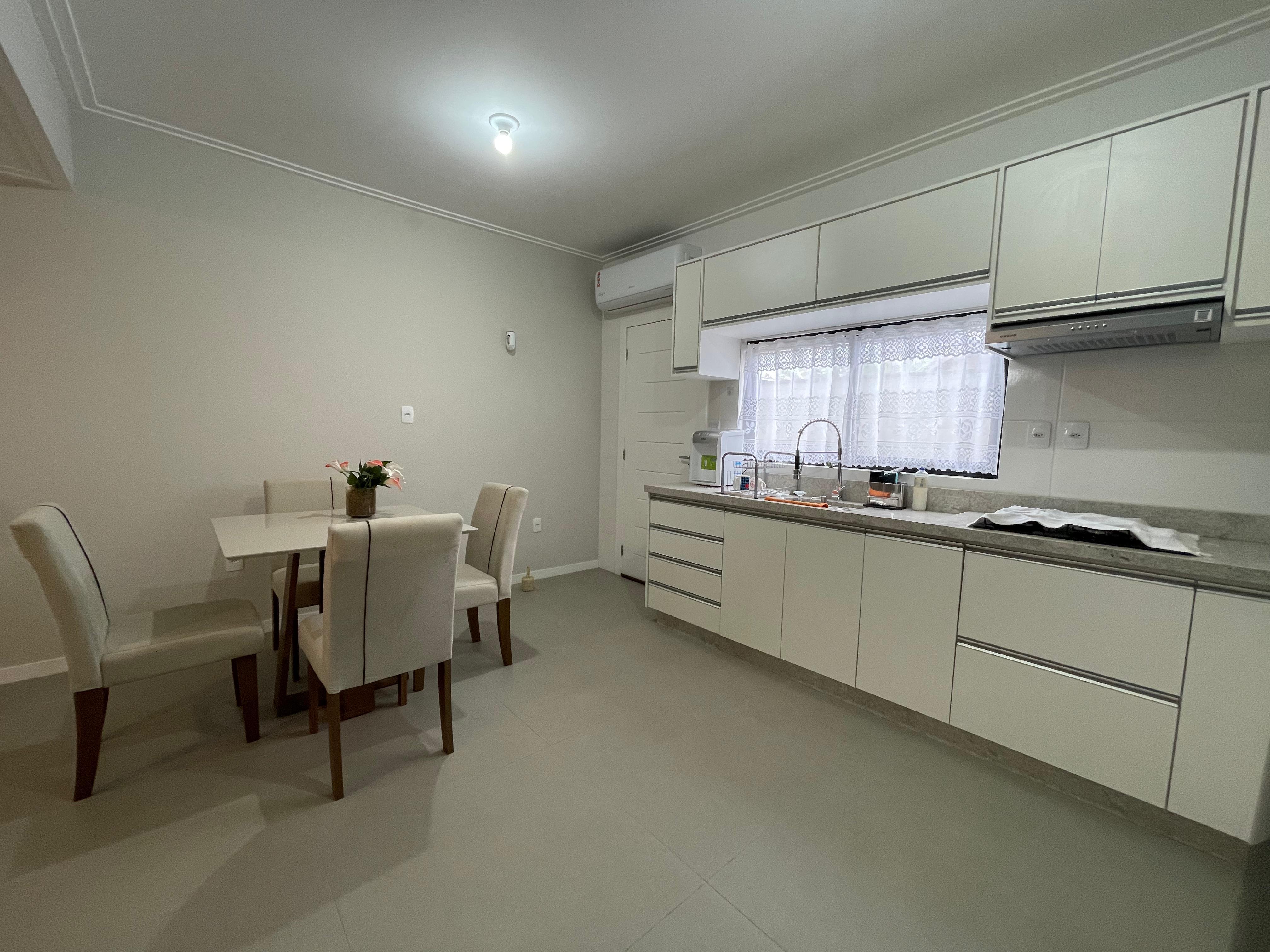 Sobrado na Praia da Pinheira  3