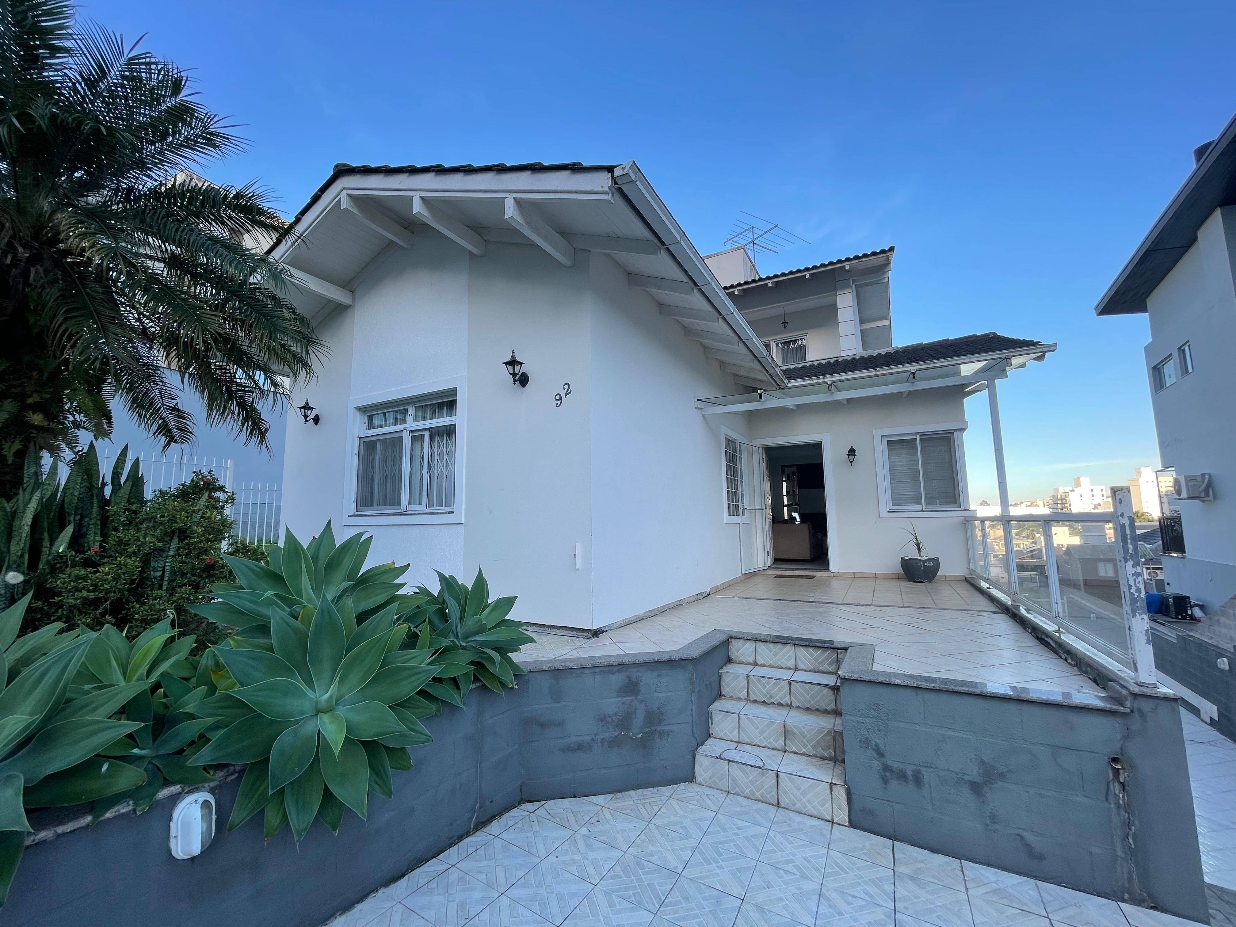 Casa Pedra Branca
