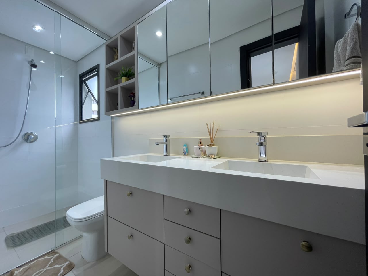 Apartamento Pedra Branca  11