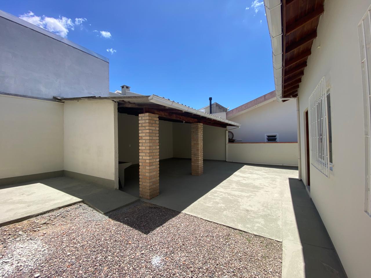 Casa no bairro São Sebastião  8