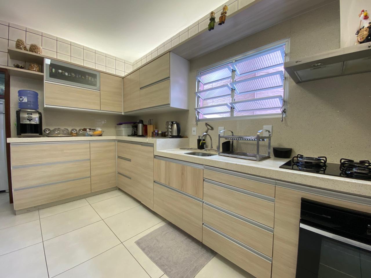 Casa No Bairro Ponta De Baixo  3