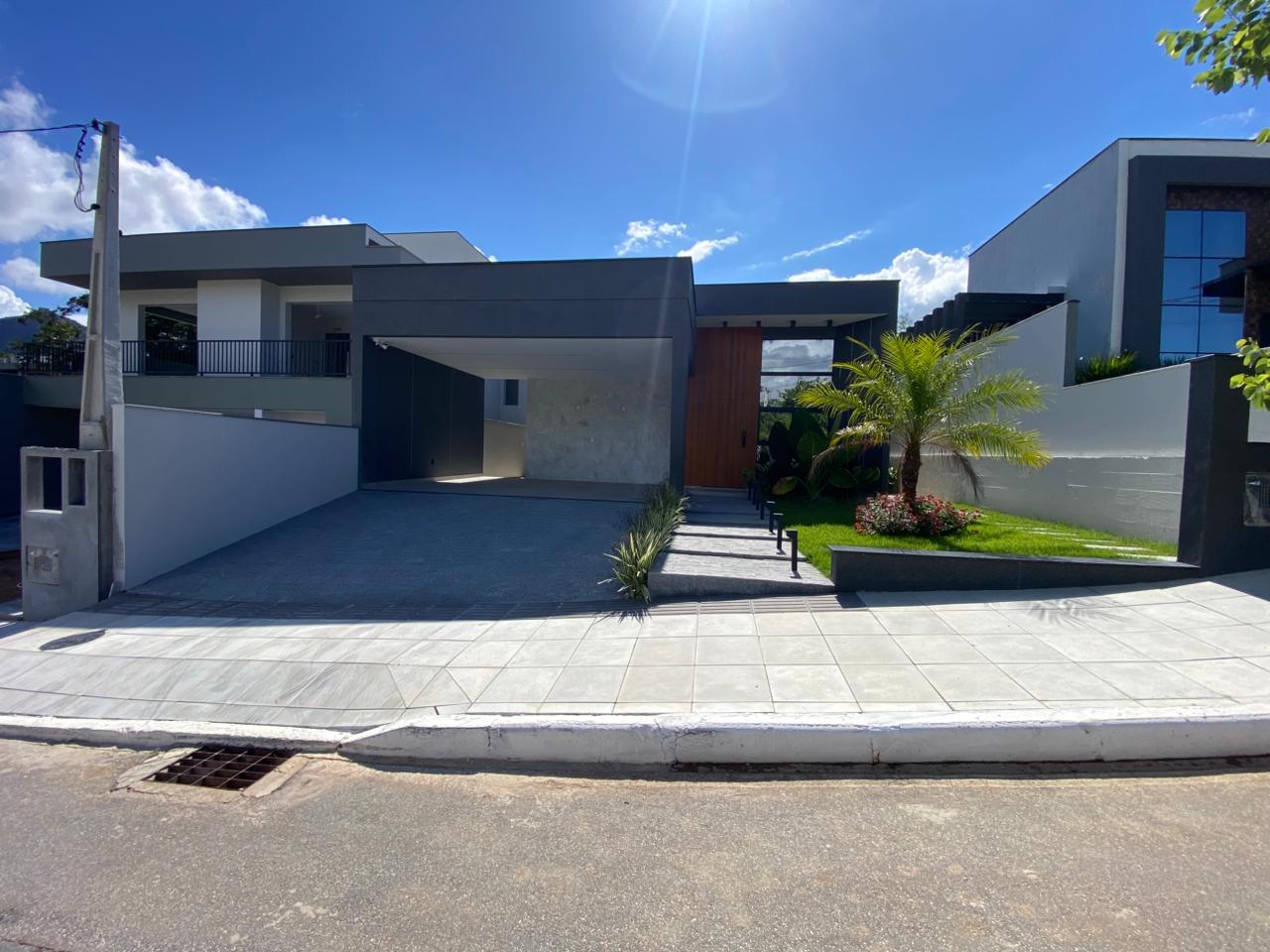 Casa Alto Padrão Vista da Pedra