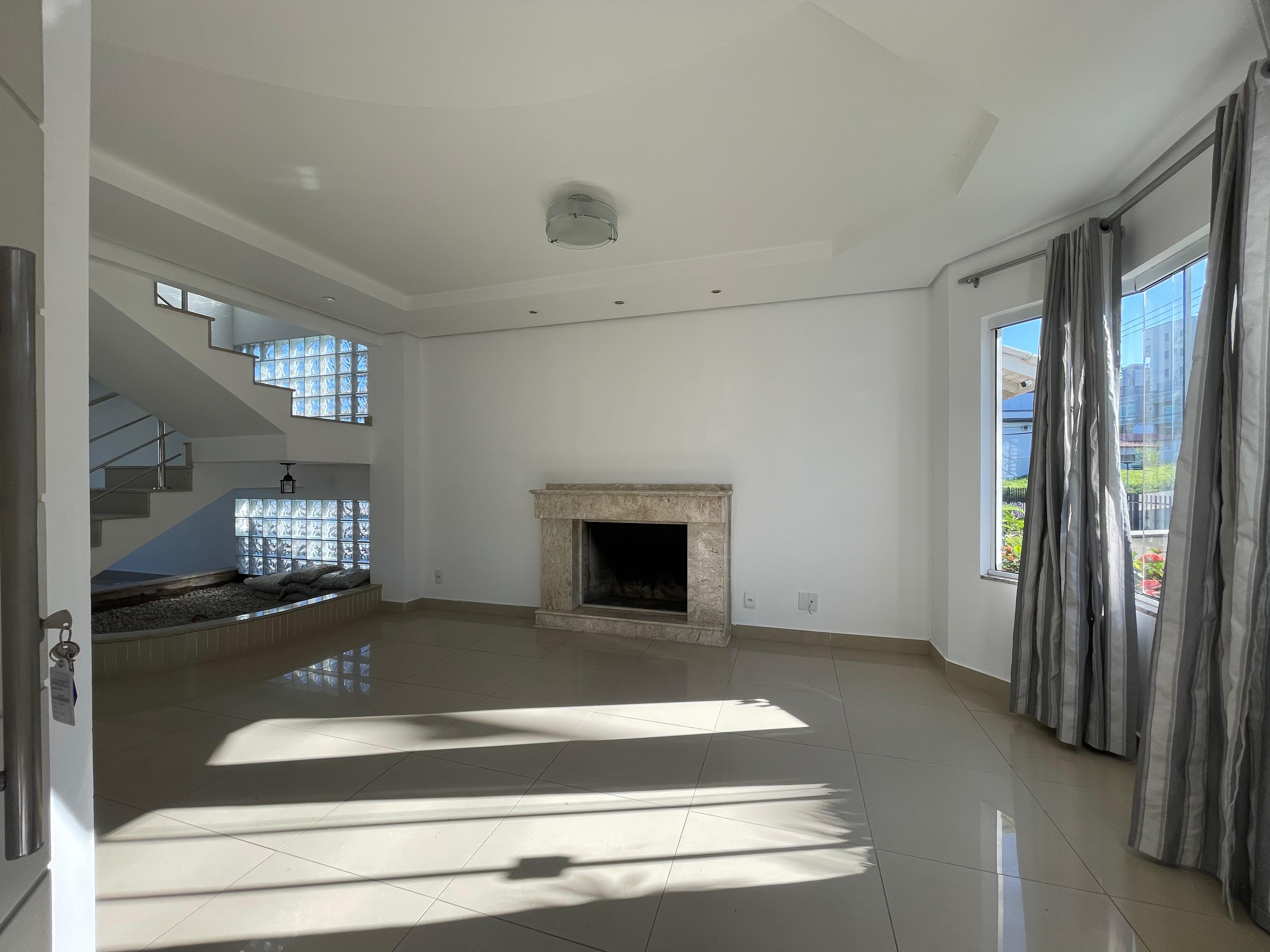 Casa Pedra Branca
