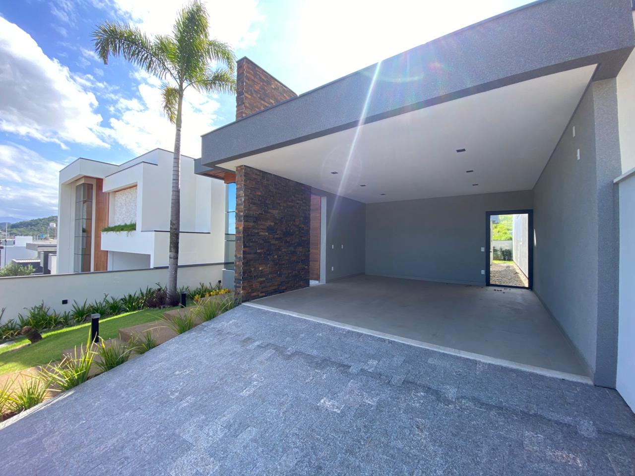 Casa Alto Padrão Vista da Pedra